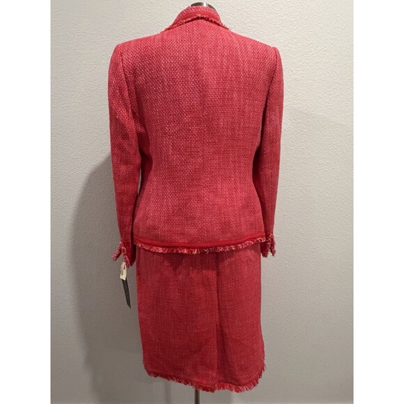 Kasper Tweed Pink 2pc Skirt Suit Frayed Trim Single Breasted Blazer Petite 10P - Picture 9 of 16